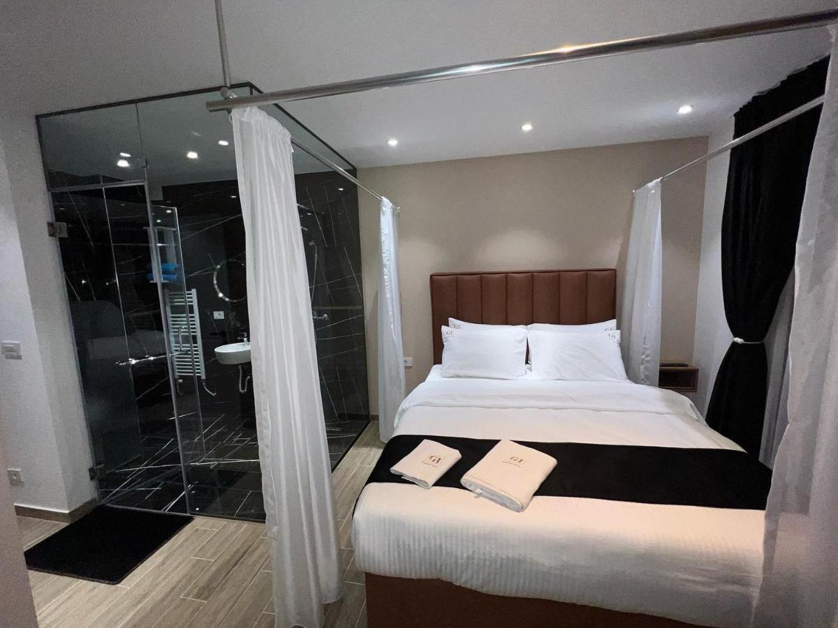 Comfort Hotel Struga Esterno foto