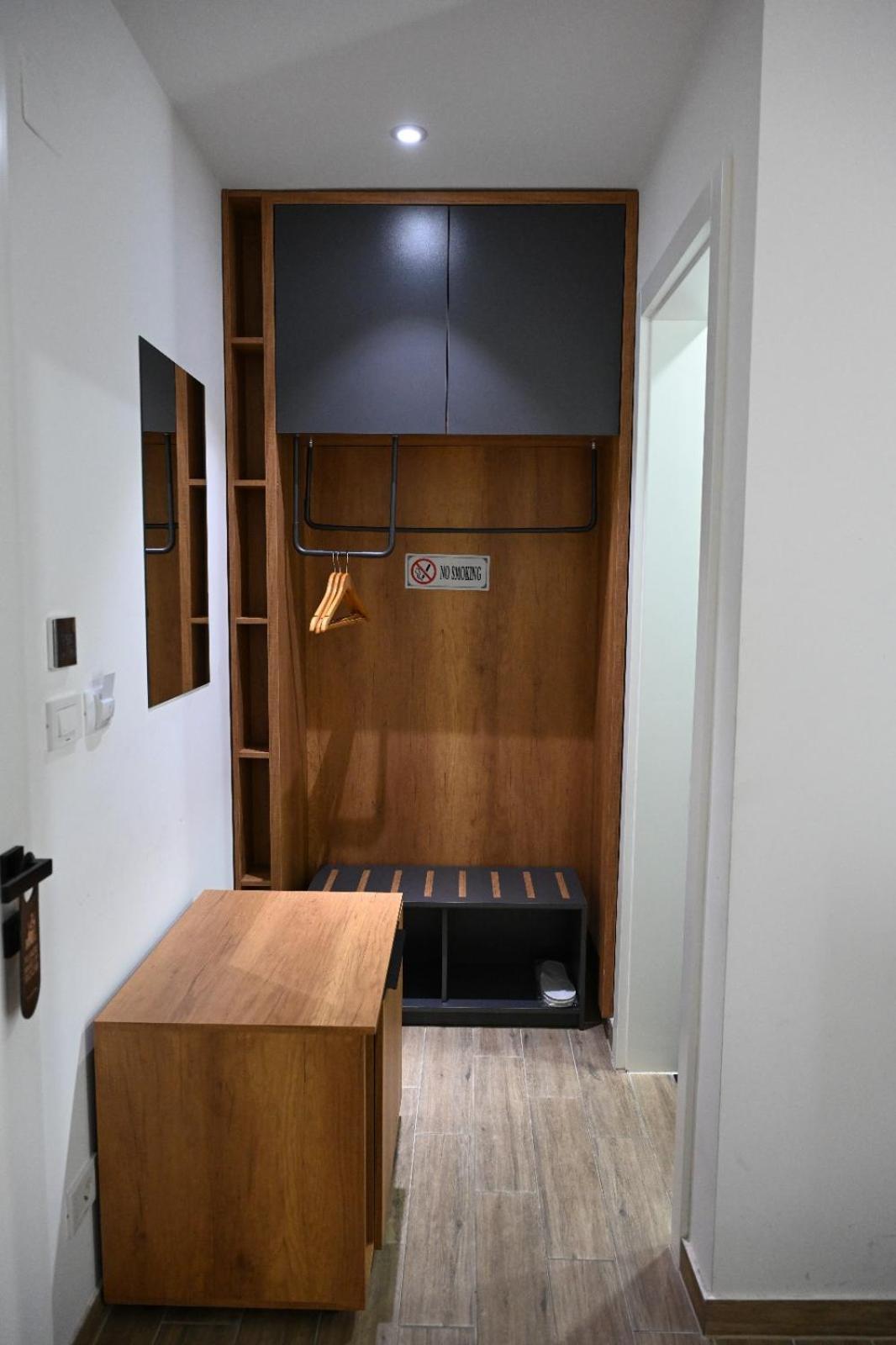 Comfort Hotel Struga Esterno foto