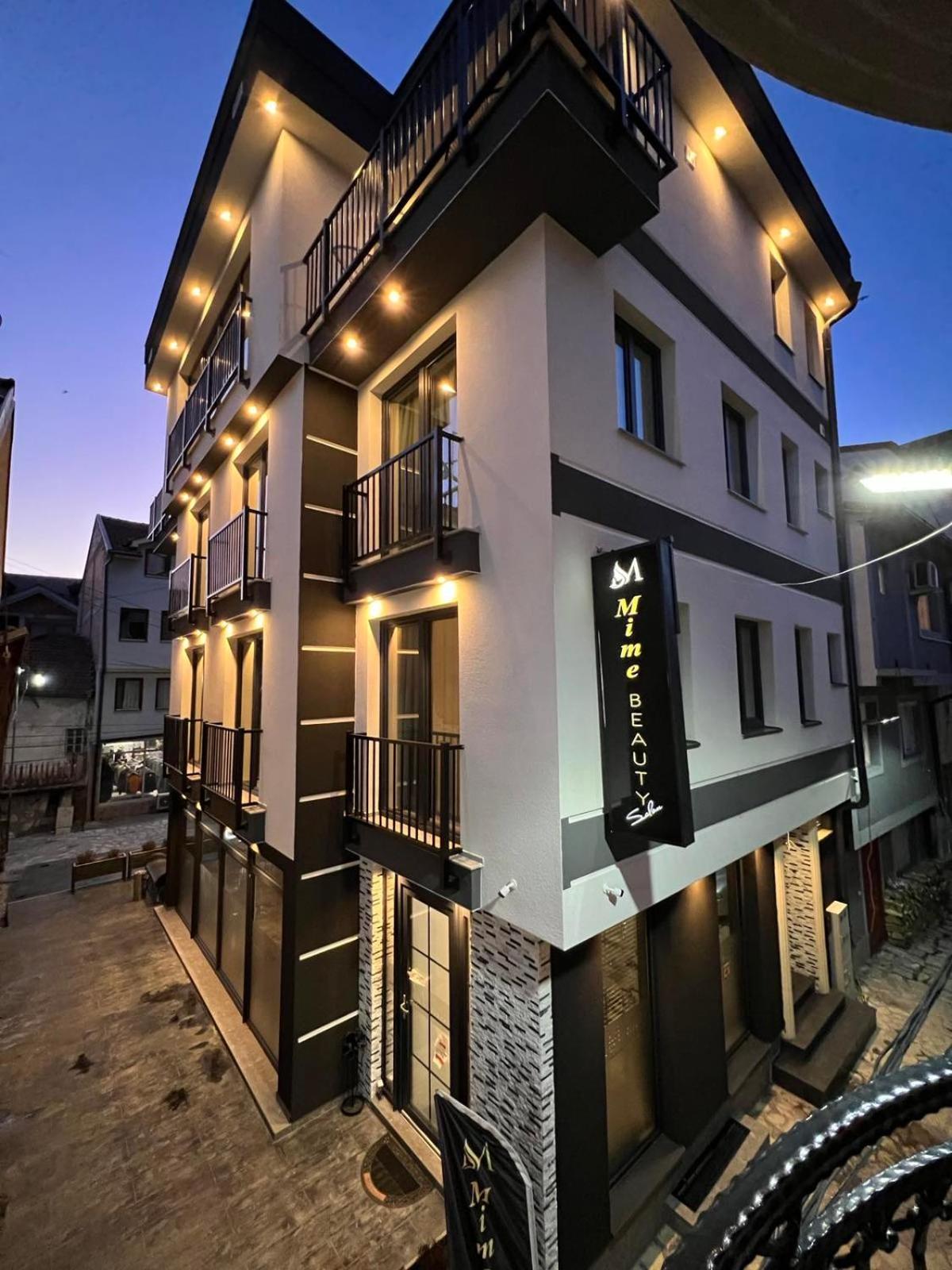 Comfort Hotel Struga Esterno foto